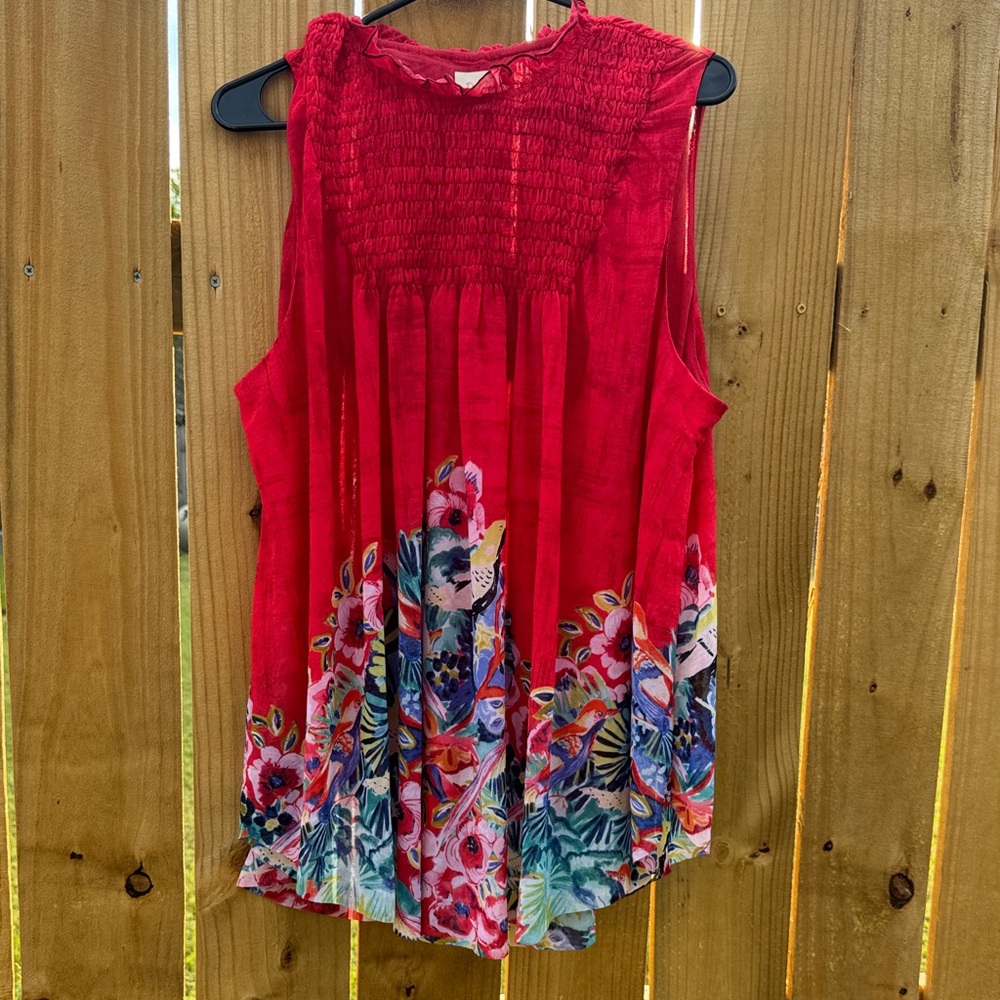 Delete Floral Red Sleeveless Top